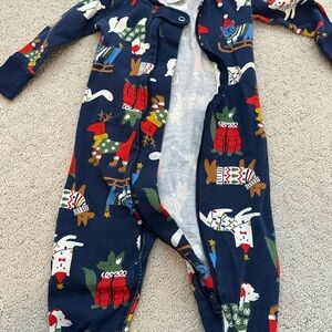 Hanna Andersson Navy Festive Print Kids Footie